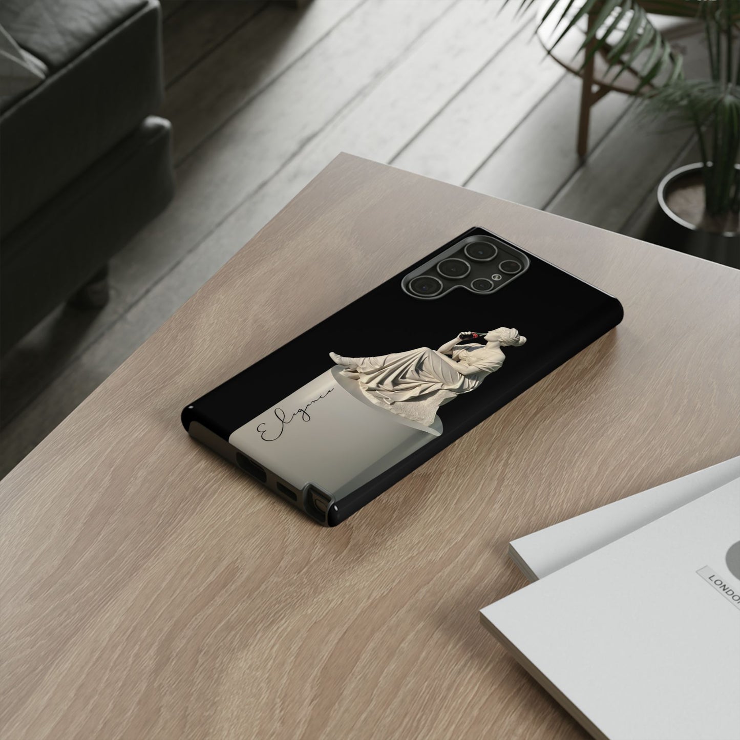 Elegant Phone Case - Stylish Tough Case with Sculpture Design