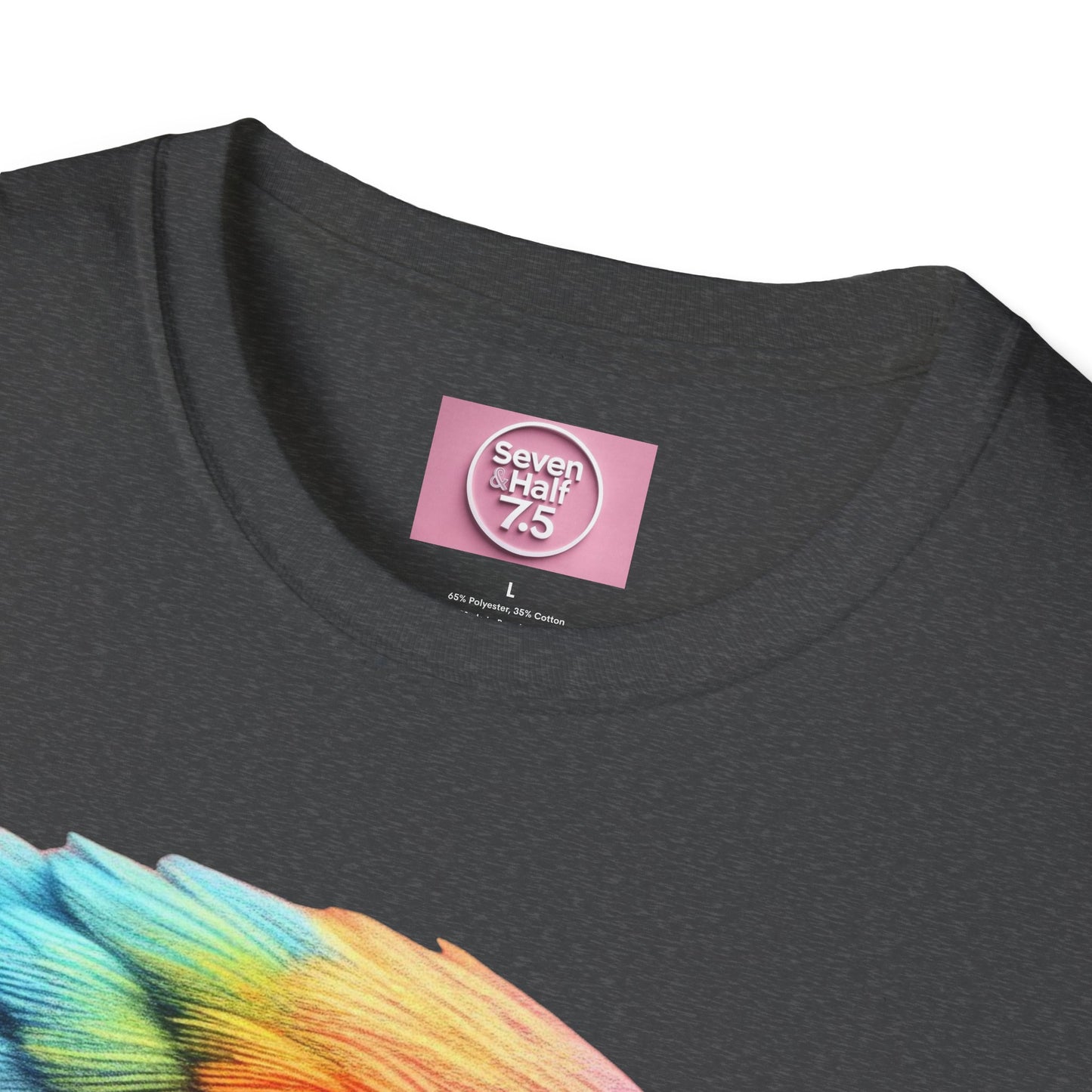Vibrant Parrot Teamwork T-Shirt for Nature Lovers