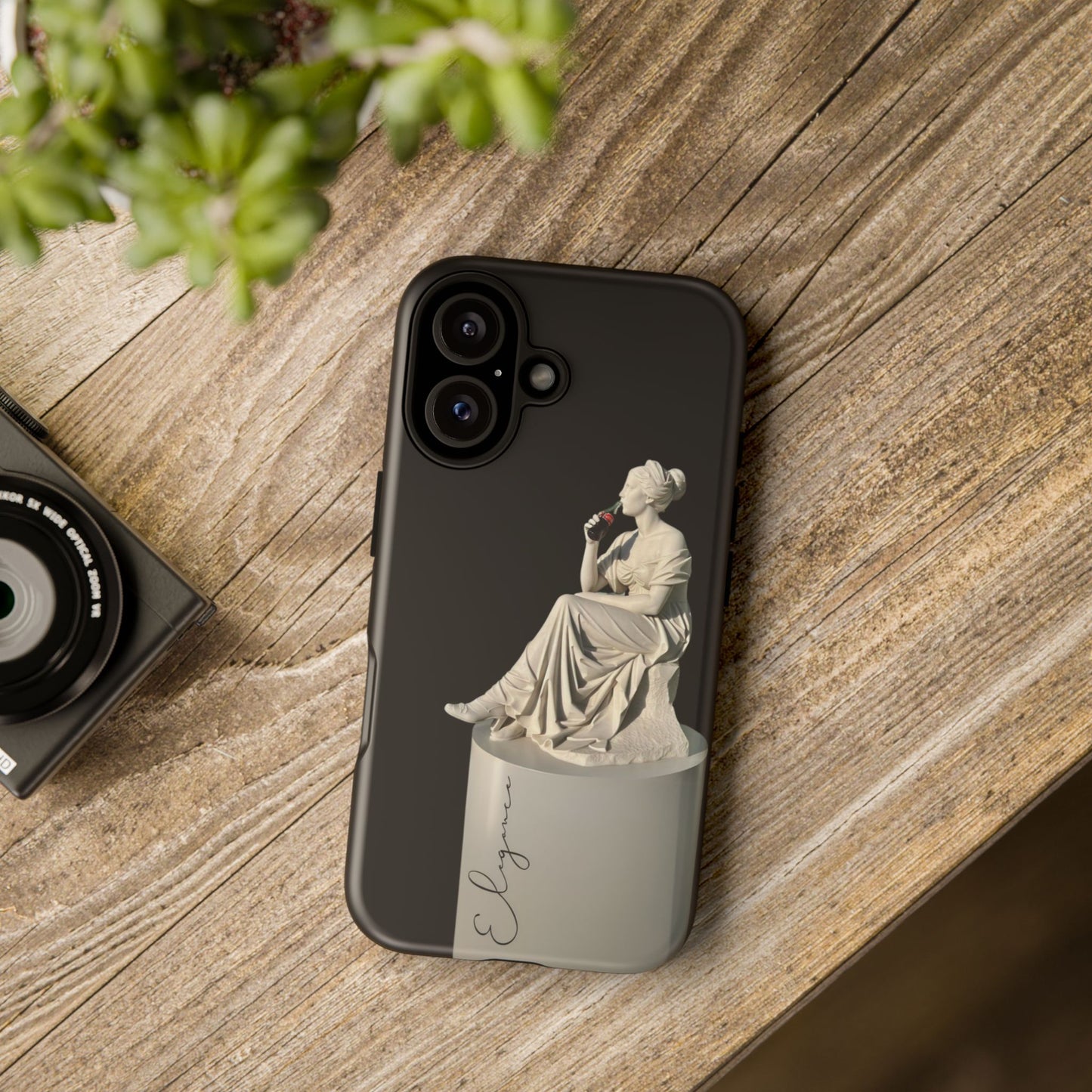 Elegant Phone Case - Stylish Tough Case with Sculpture Design