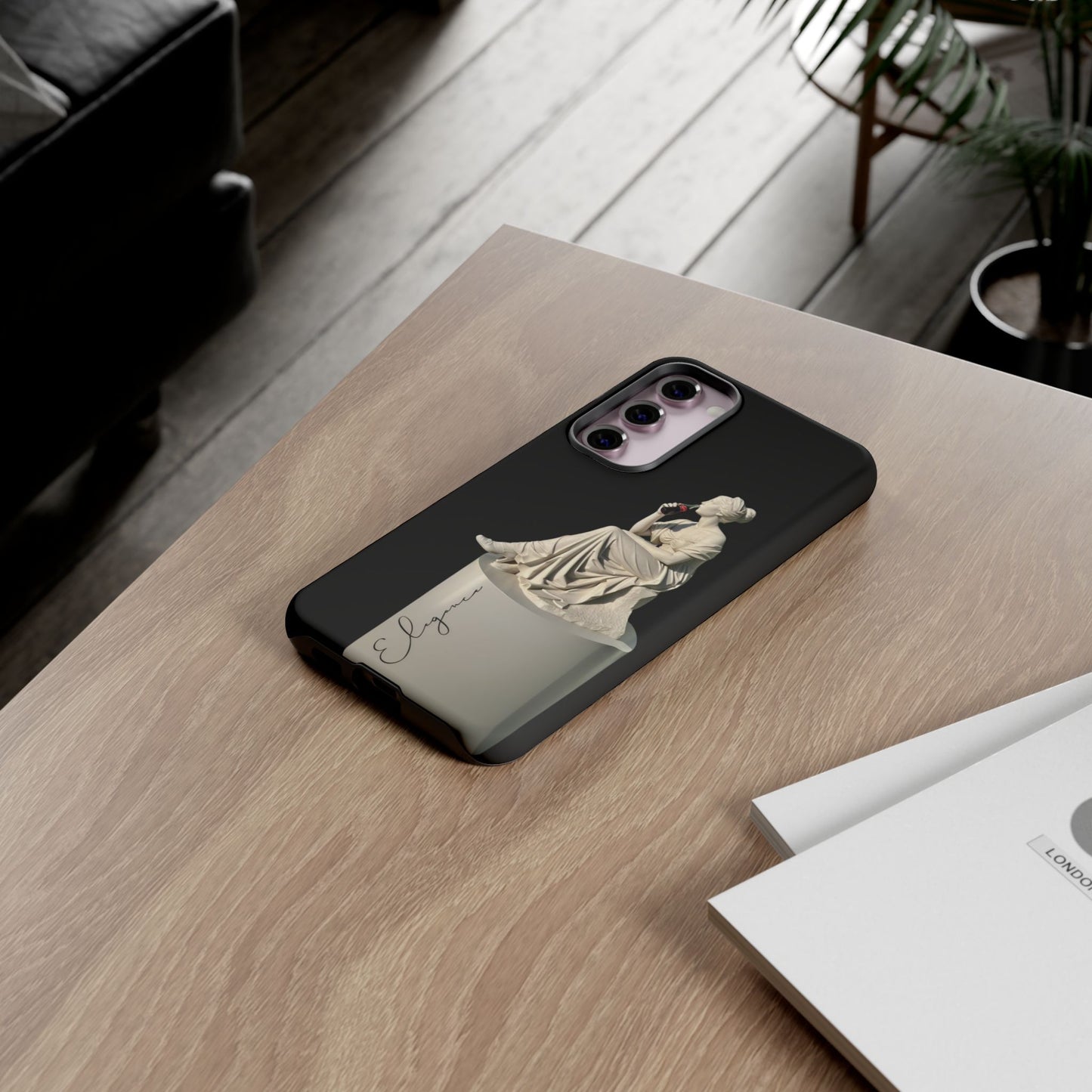 Elegant Phone Case - Stylish Tough Case with Sculpture Design