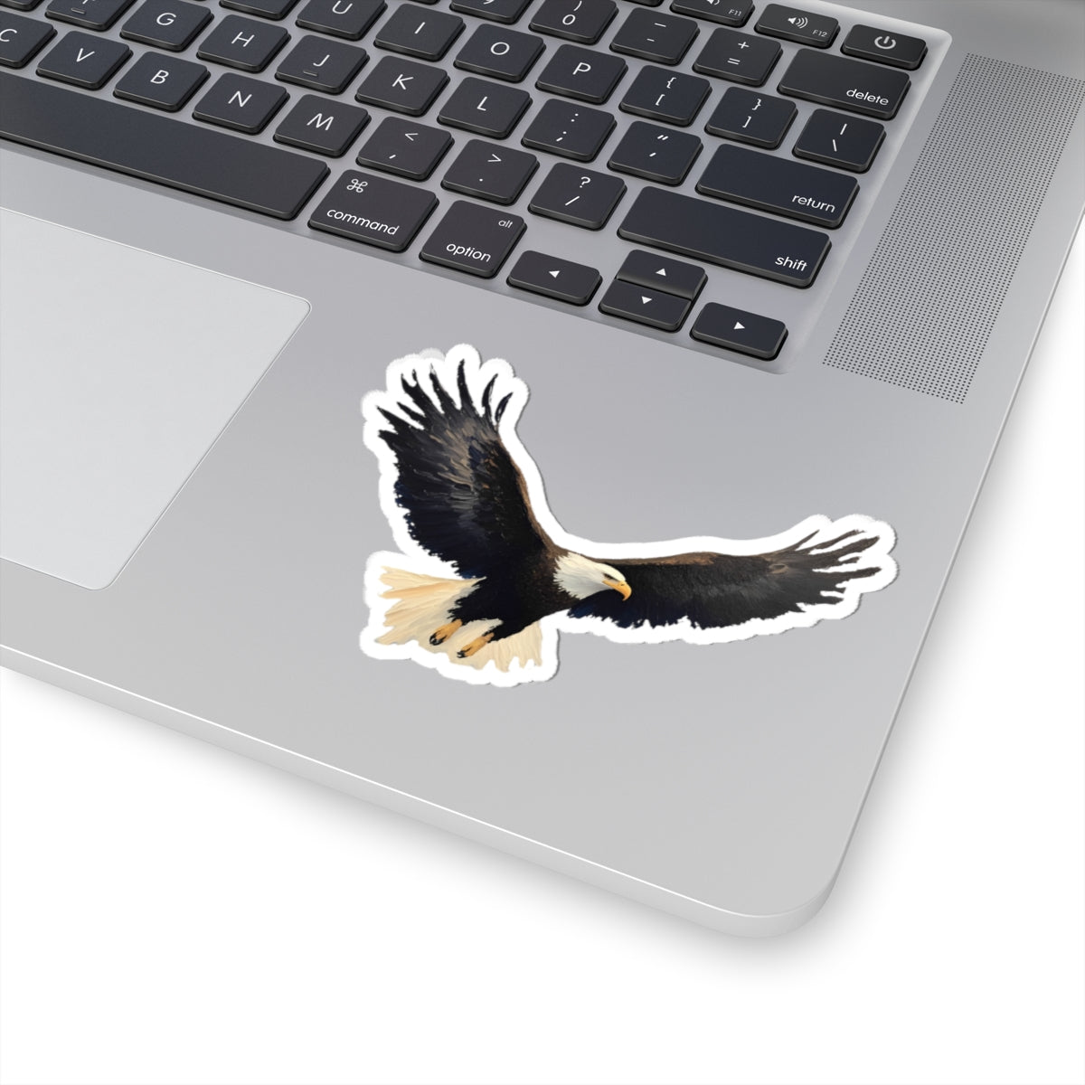 Majestic Eagle Kiss-Cut Sticker - Perfect for Nature Lovers and Laptop Decor