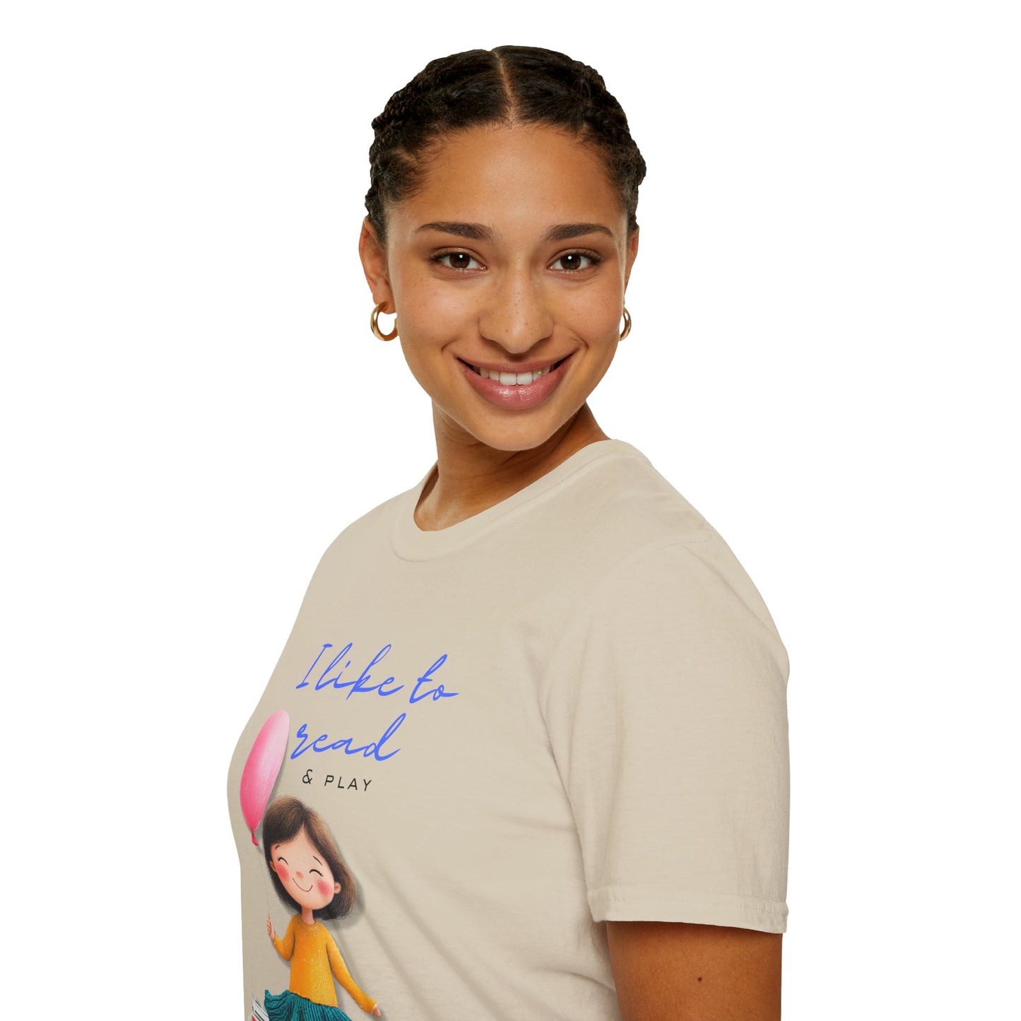 Women's Fun T-Shirt - "I Like to Read & Play"