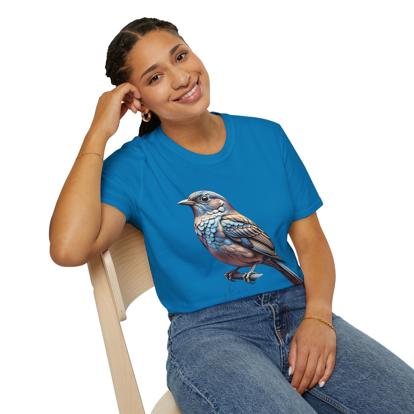 Nature-Inspired Bird Graphic T-Shirt for Soft Comfort
