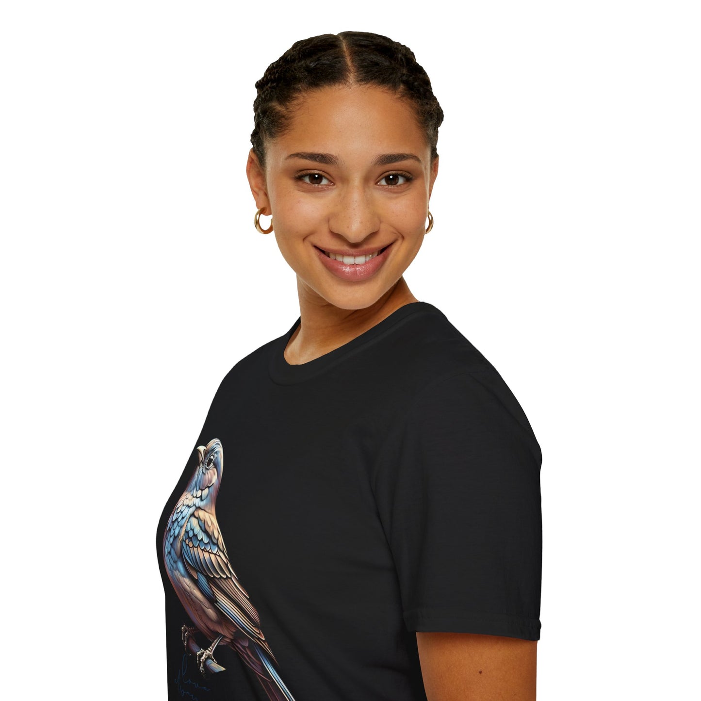 Nature-Inspired Bird Graphic T-Shirt for Soft Comfort