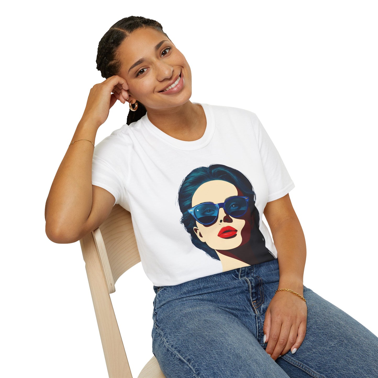 Chic Trendy Graphic T-Shirt - Stylish Design