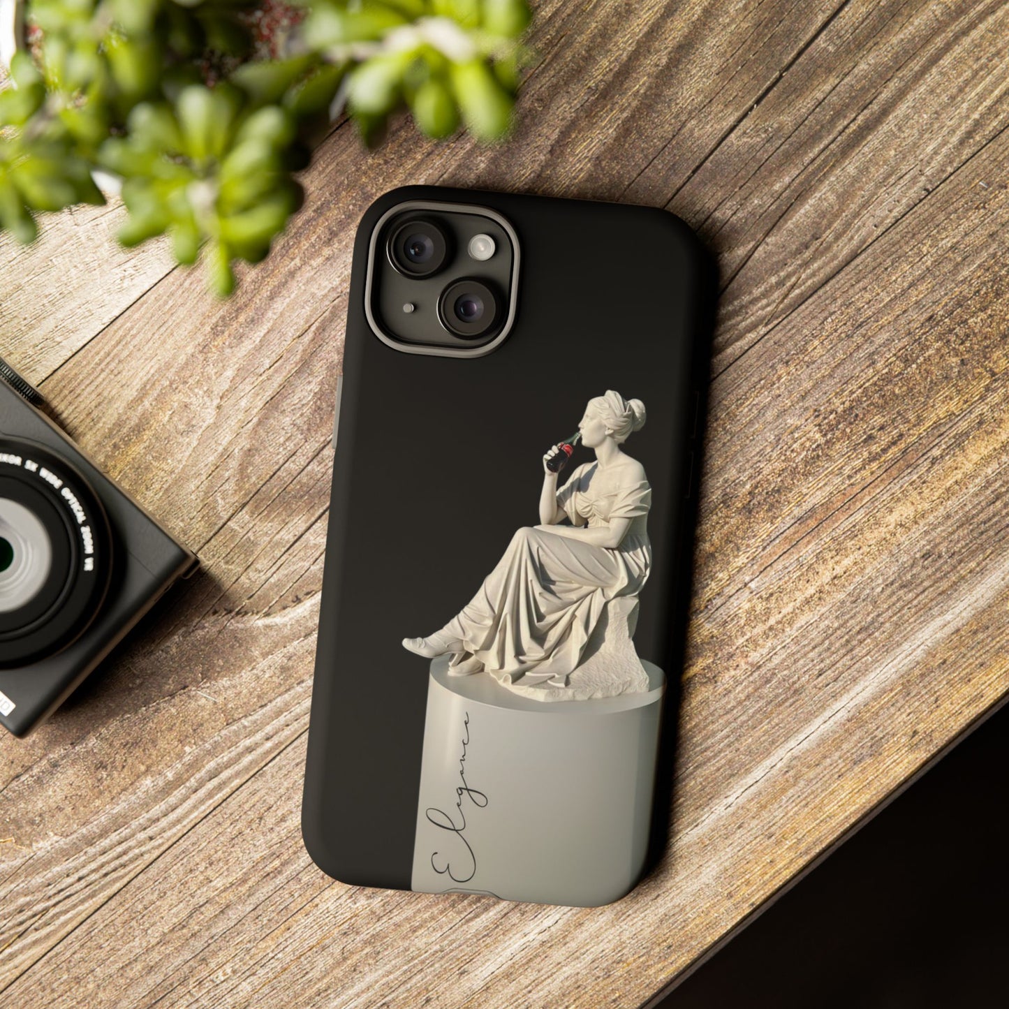 Elegant Phone Case - Stylish Tough Case with Sculpture Design