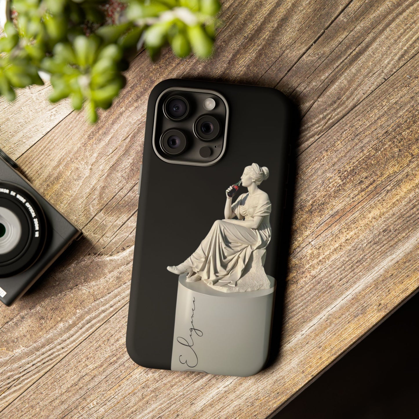 Elegant Phone Case - Stylish Tough Case with Sculpture Design