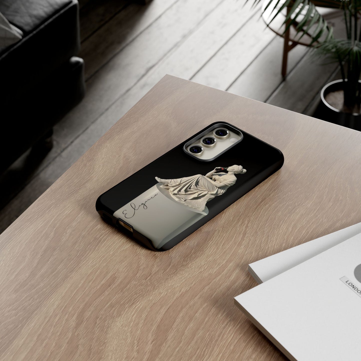 Elegant Phone Case - Stylish Tough Case with Sculpture Design