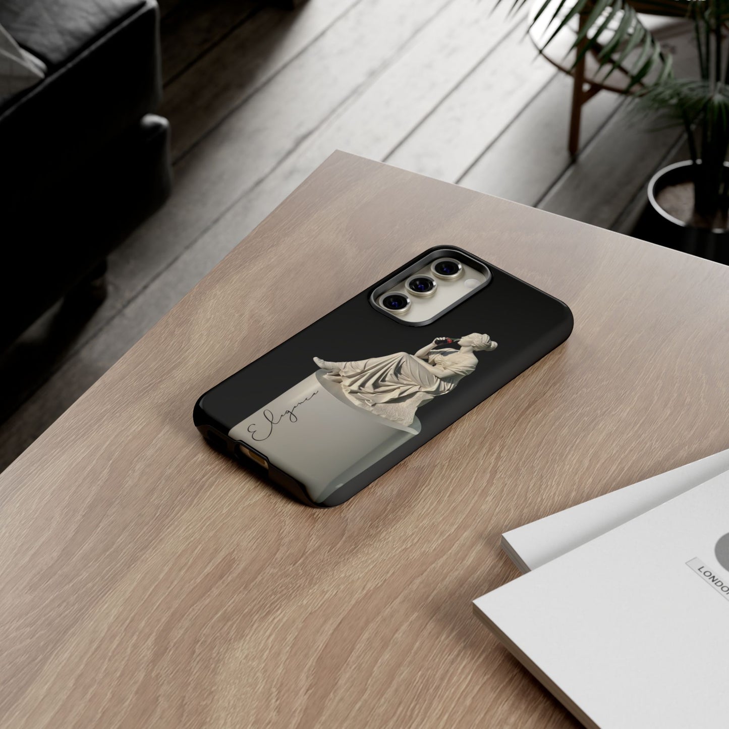 Elegant Phone Case - Stylish Tough Case with Sculpture Design